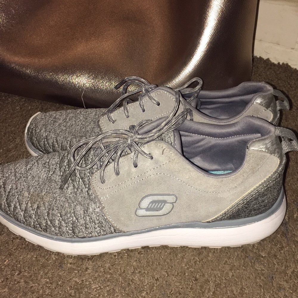 Skechers